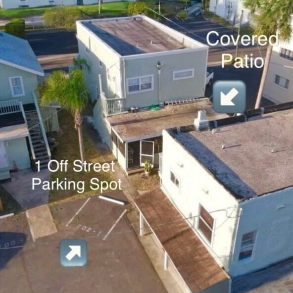 Building Photo - 202-1