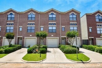 Building Photo - 3501 Link Valley Dr.