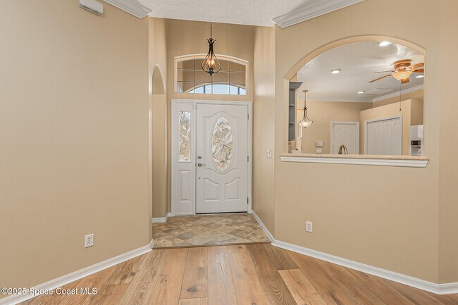 Building Photo - 4331 Aberdeen Cir