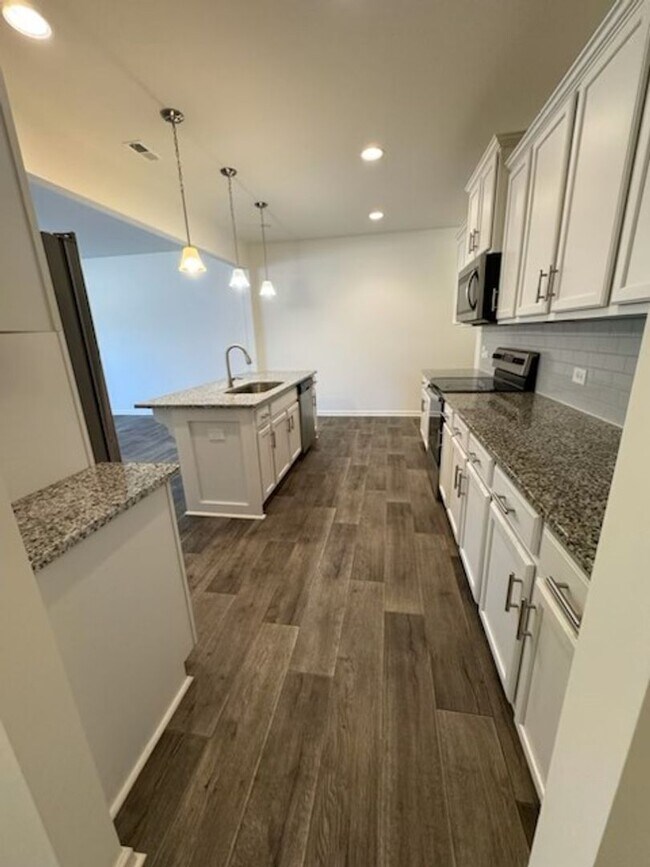 Building Photo - Introducing Your Dream Home: A Spacious 3 Bedroom, 2.5 Bathroom Townhome for Rent