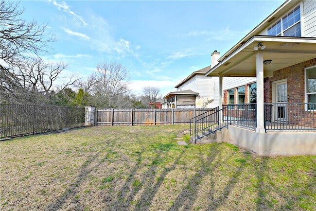 Building Photo - 16316 Castletroy Dr
