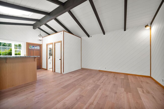 Building Photo - Executive Saratoga Home + ADU | Pool & Spa | Lynbrook High School District