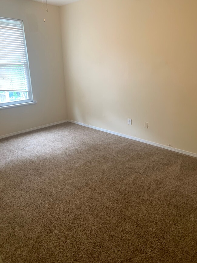 Building Photo - 5132 Keystone St