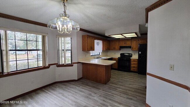 Building Photo - 8532 Bandera Cir E