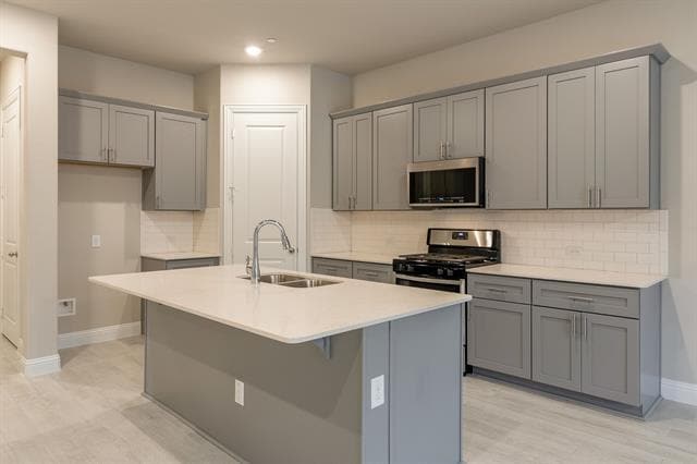 Building Photo - 913 Ponds Edge Ln