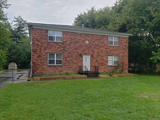 Primary Photo - 6436 Strawberry Ln