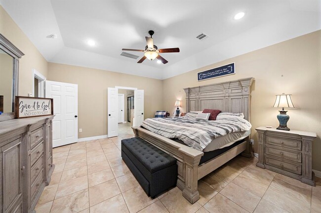 Building Photo - 4711 Salinas Ln