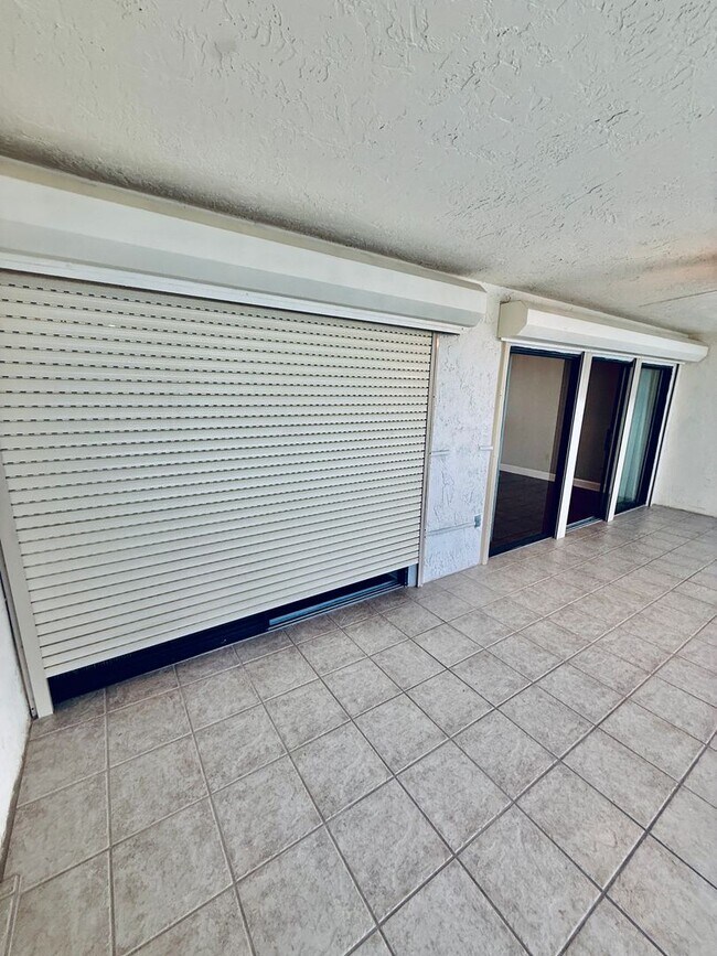 Building Photo - 250 S Sykes Creek Pkwy