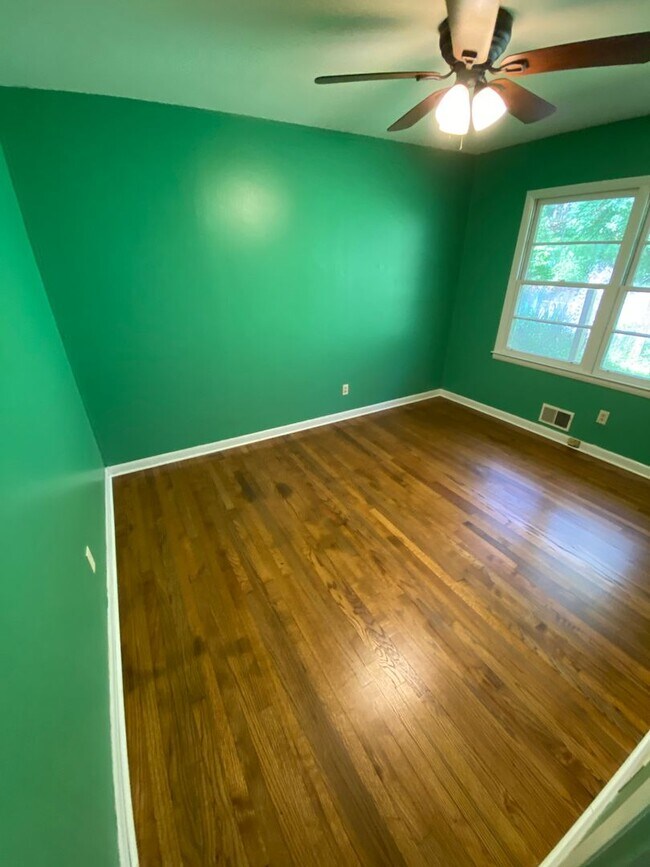 Building Photo - Annes Ct_262_264