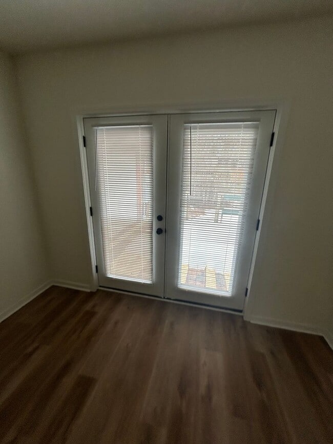 Building Photo - Newley Remodeled New Home!