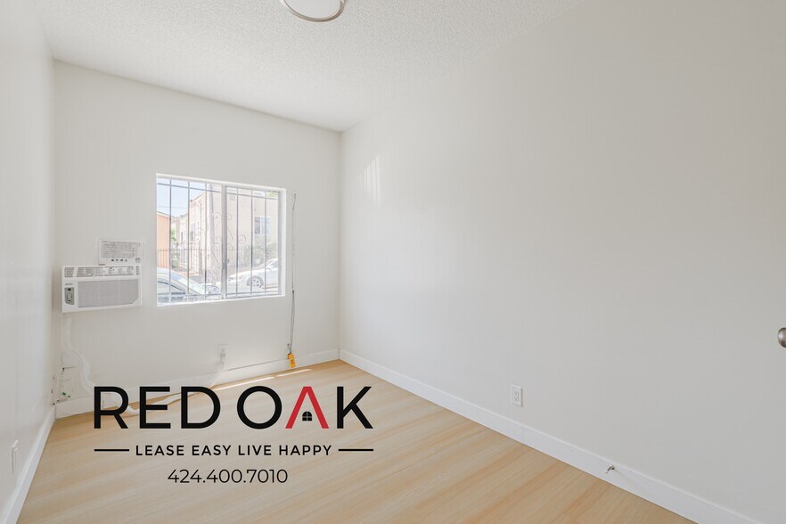 Building Photo - 2505 Malabar St