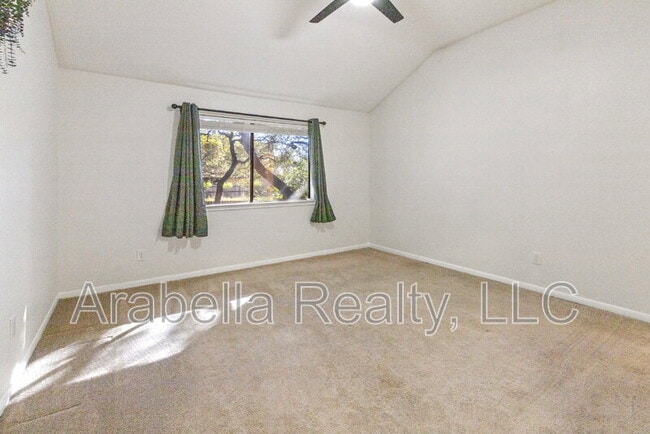 Building Photo - 8554 Timber Lodge