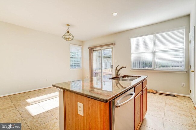 Building Photo - 6388 James Harris Way