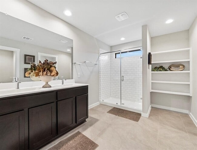 Building Photo - 30743 Wicklow Gdns Dr