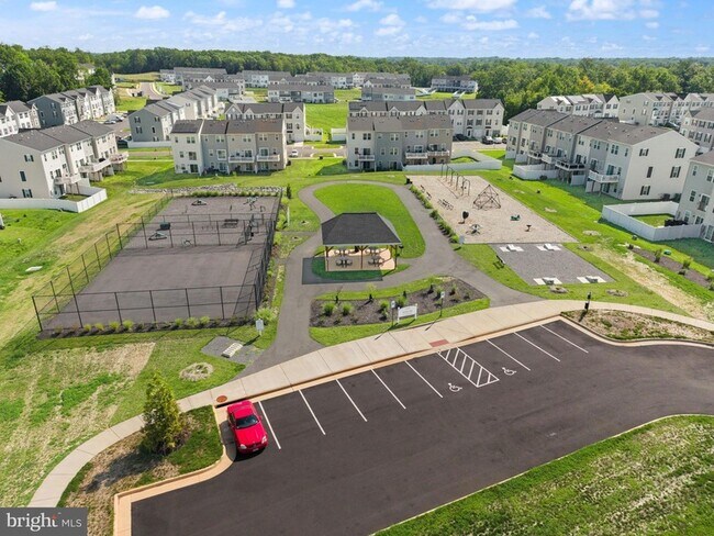 Building Photo - 36084 Fawn Ln
