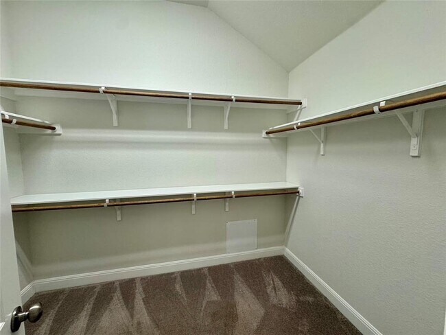 Building Photo - 637 Cypress Forest Dr
