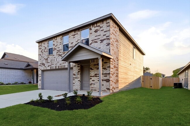 Building Photo - 15227 Abella Dr