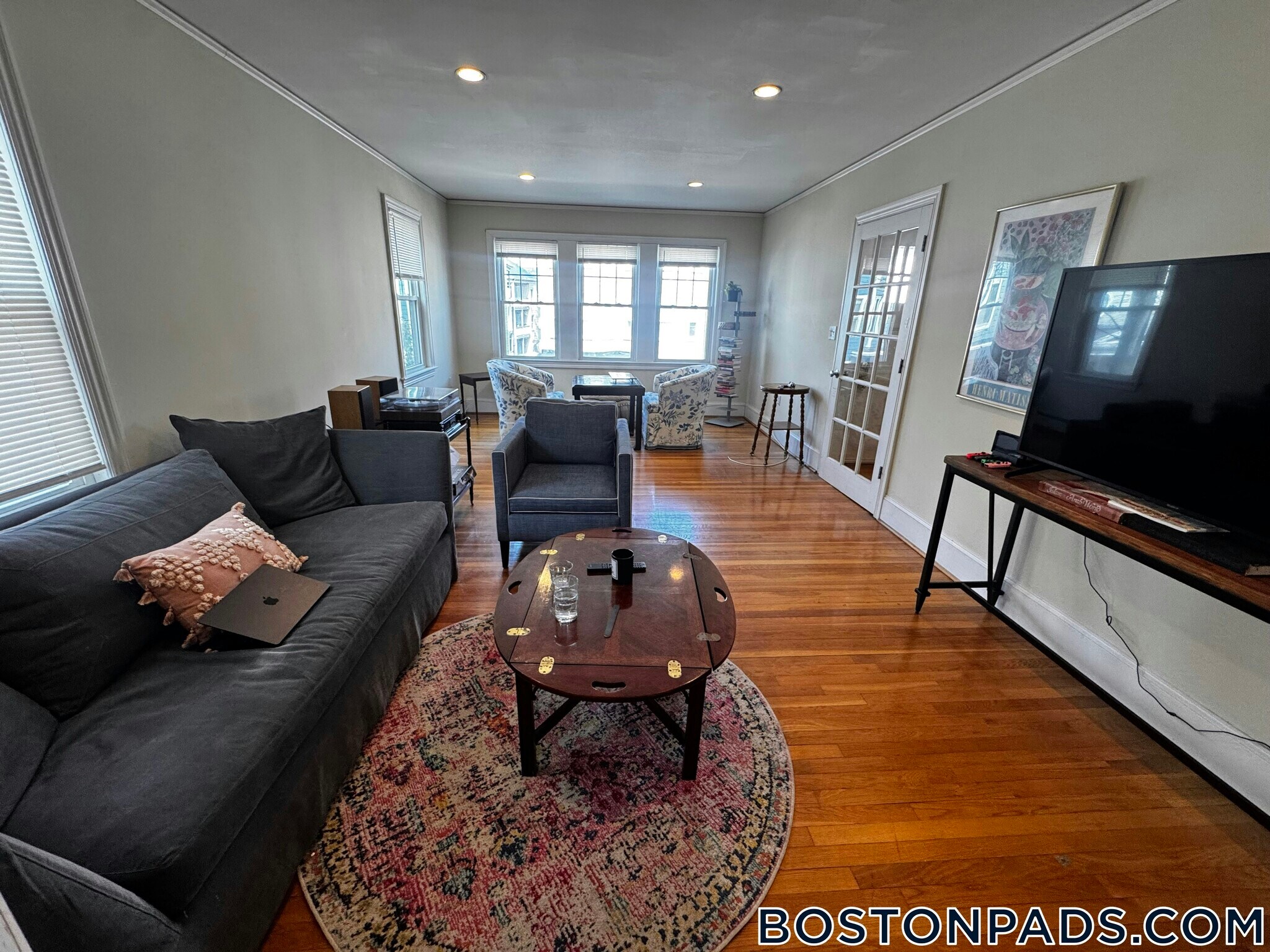 Building Photo - 100 Hillside St