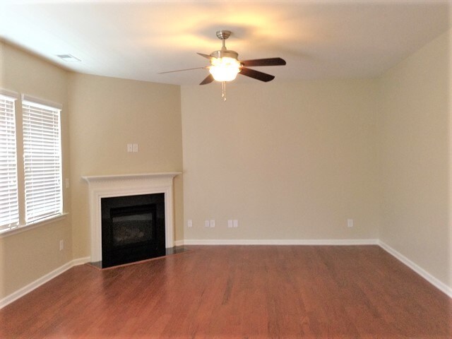 Building Photo - 12025 Virginia Pine Ln