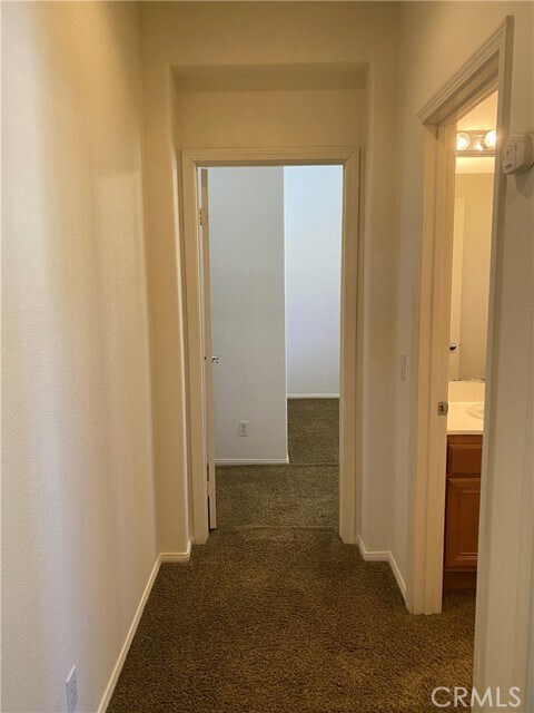 Building Photo - 5505 Sunset Ridge Dr