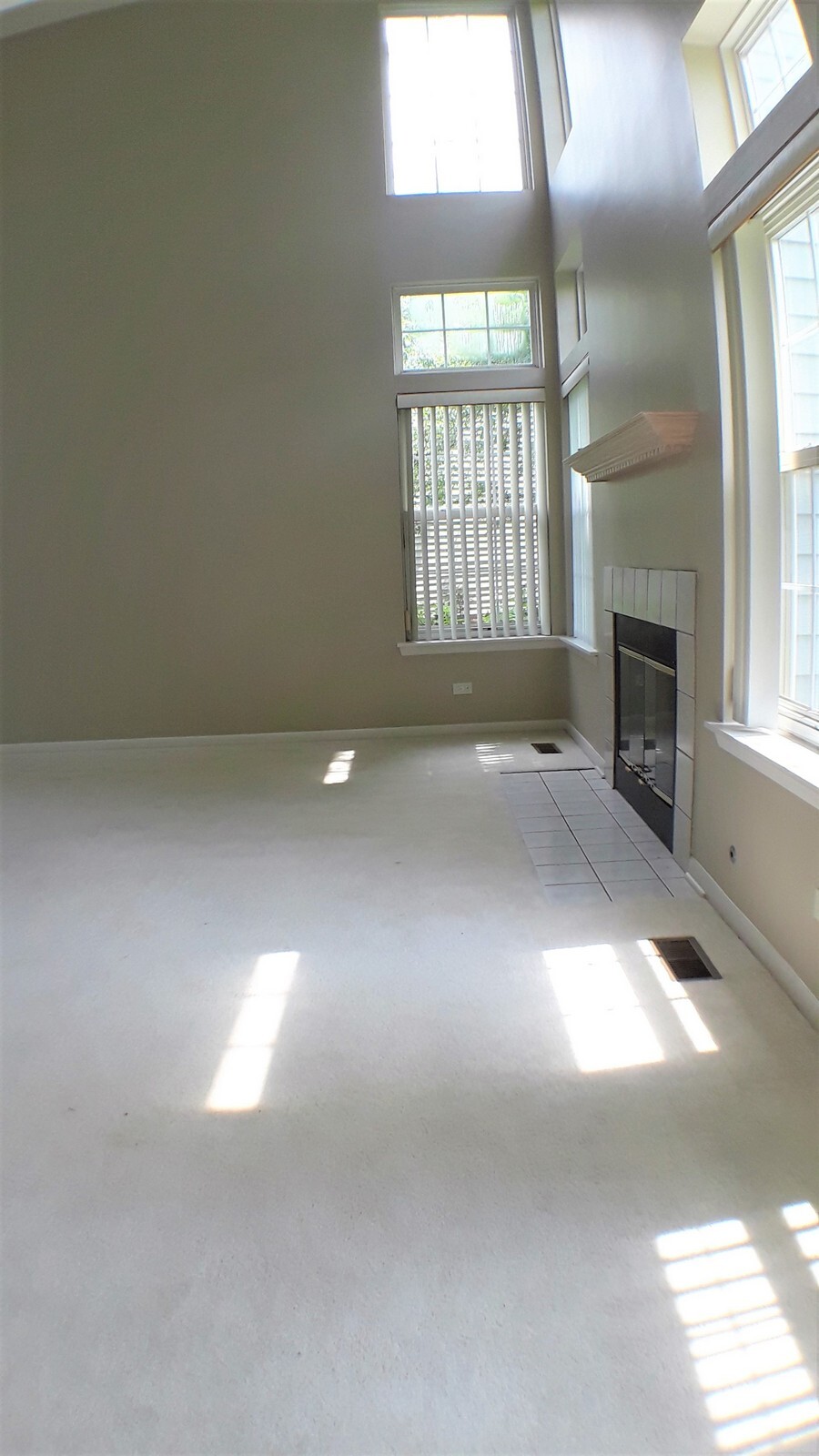 Building Photo - 2817 Adams Ct