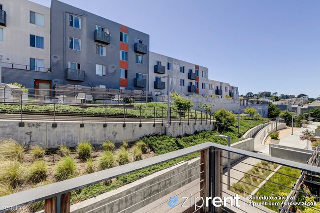 Building Photo - 1 br, 1 bath Condo - 555 Innes Ave, San Fr...