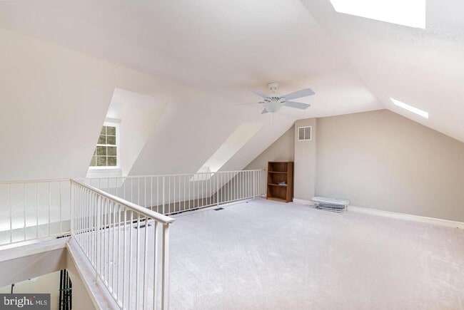 Building Photo - 3954 Forest Valley Rd