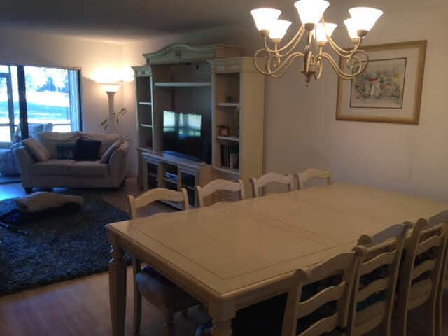 Building Photo - 8425 Casa Del Lago