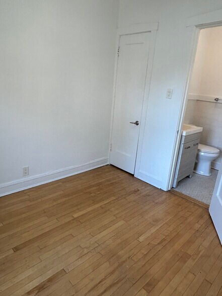 3rd Bedroom - 116 Keeney St