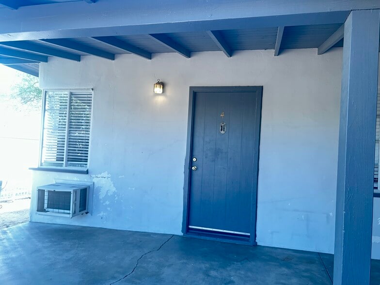 Building Photo - 6395 Mojave Ave