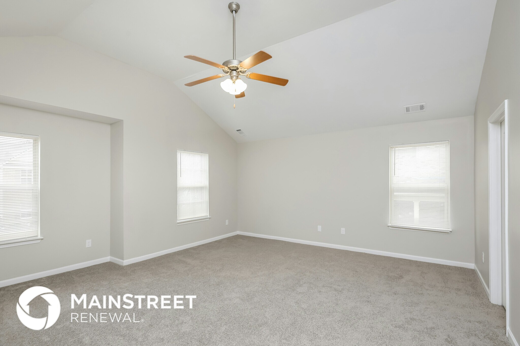 Building Photo - 842 Whitfield Oak Way NE