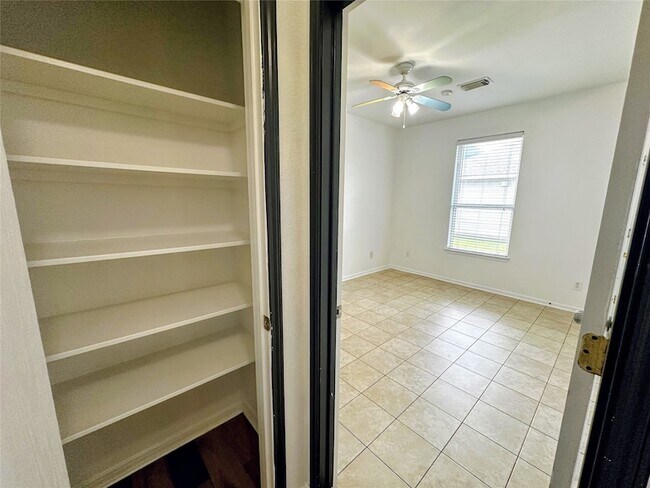 Building Photo - 7722 Prairie Fire Ln
