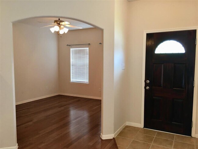 Building Photo - 24218 Cornell Park Ln