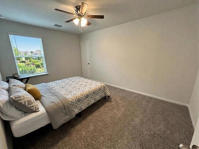 Building Photo - 756 Cherrystone Loop