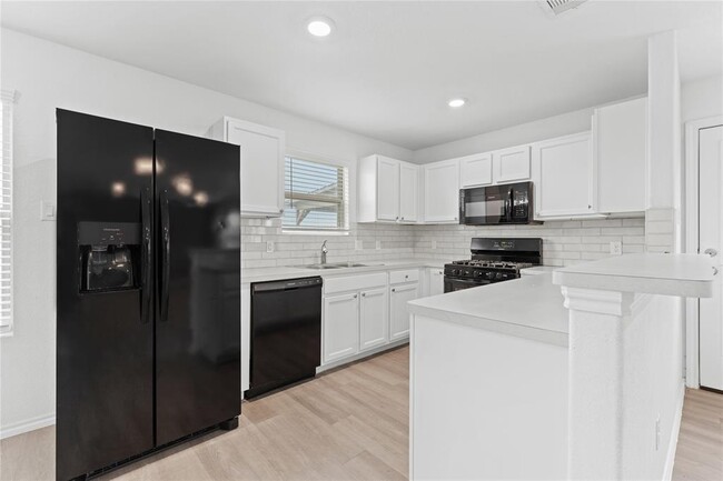 Building Photo - 26707 Wilderye Cv Ln