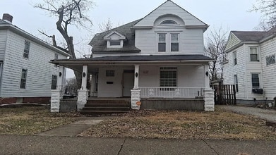 Building Photo - 1245 N Union St