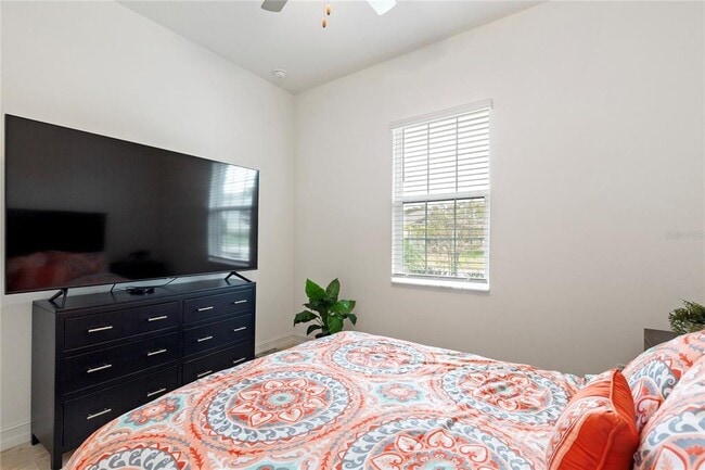 Building Photo - 8692 Little Bluestem Dr