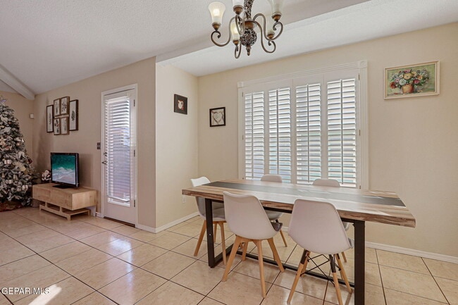 Building Photo - 1281 Amber Morgan Dr