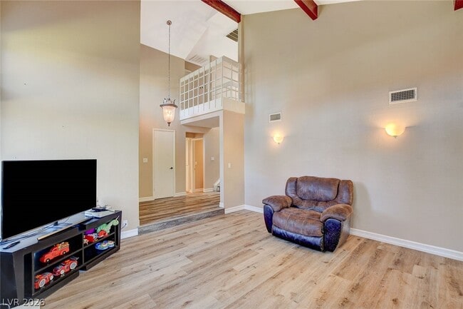 Building Photo - 2408 El Cortez Ave