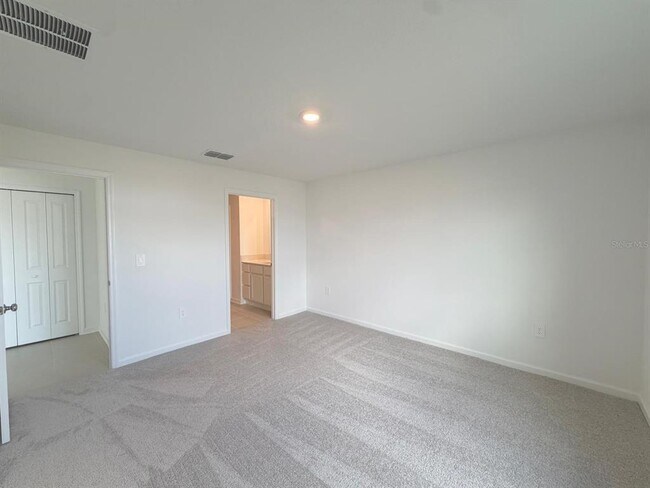 Building Photo - 4746 Katrina Dr