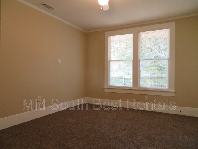 Building Photo - 843 N Perkins Rd