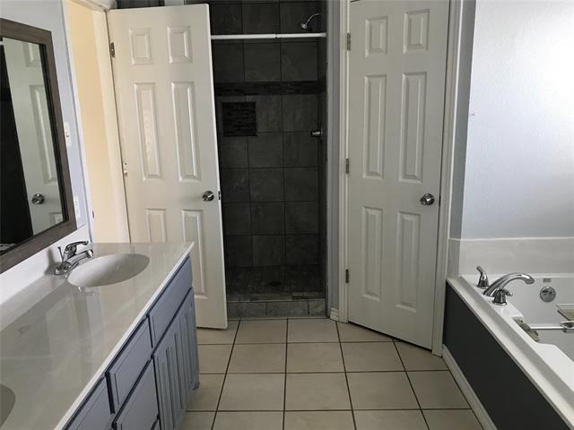 Building Photo - 1417 Tulane Dr