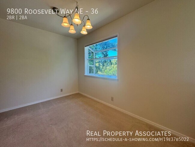 Building Photo - 9800 Roosevelt Way NE