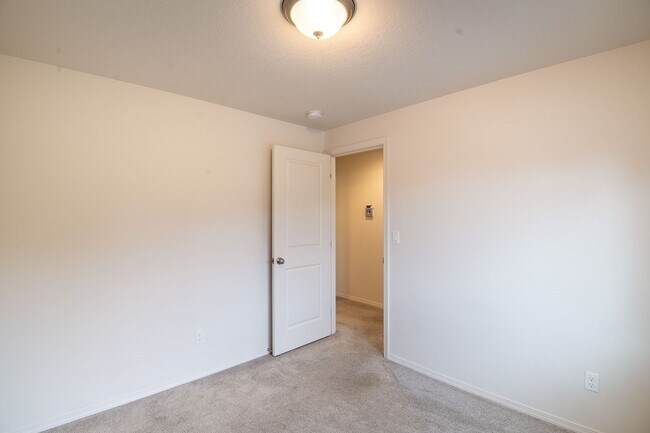 Building Photo - Heathwood - VPM484650H-6