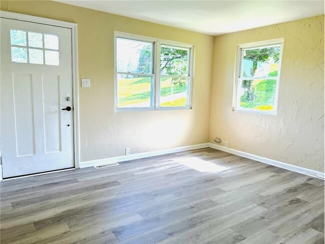 Building Photo - 155 Canton Rd