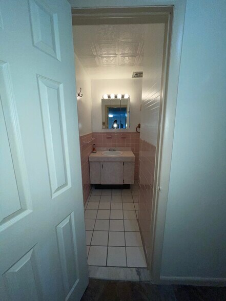 Building Photo - 11 Munn Pl