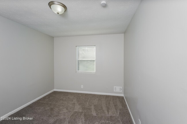Building Photo - 1419 Knight Rd