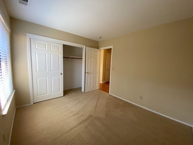Building Photo - Single Story Beautiful Bay View Home