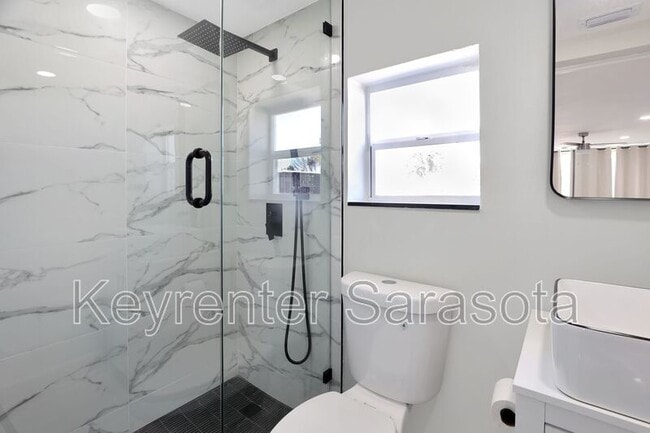 Building Photo - 130 Virginia Ct