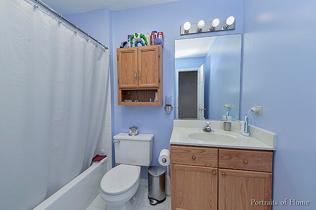 Building Photo - 746 N Gary Ave